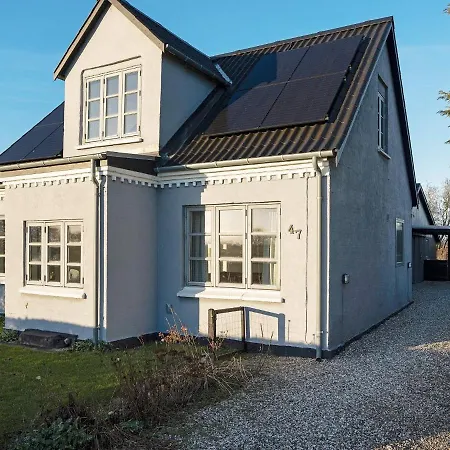 Holiday home X *